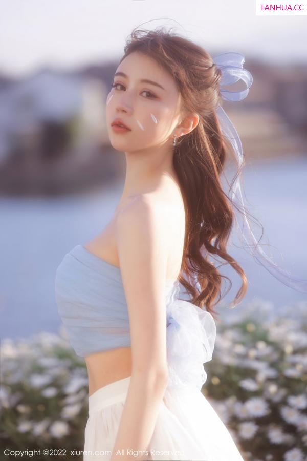 tina_甜仔  [XiuRen]高清写真图 2022.04.19 No.4888 tina_甜仔第6张图片